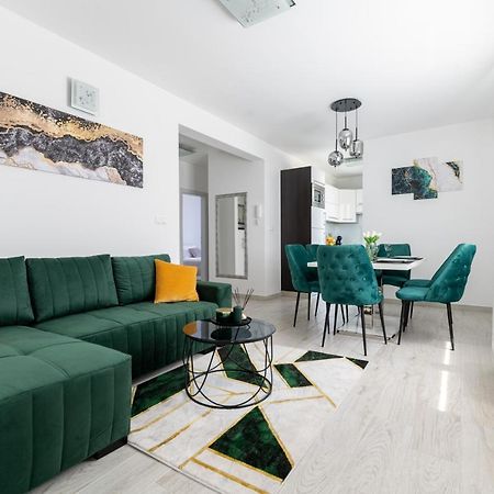 Silver Luxury Apartment Trogir Exterior photo