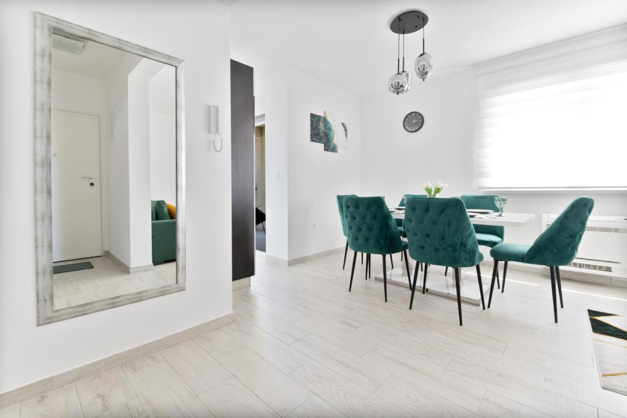 Silver Luxury Apartment Trogir Exterior photo